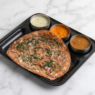 Onion Chili Uthappam